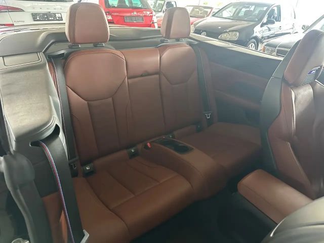 BMW M4 Cabrio Competition xDrive