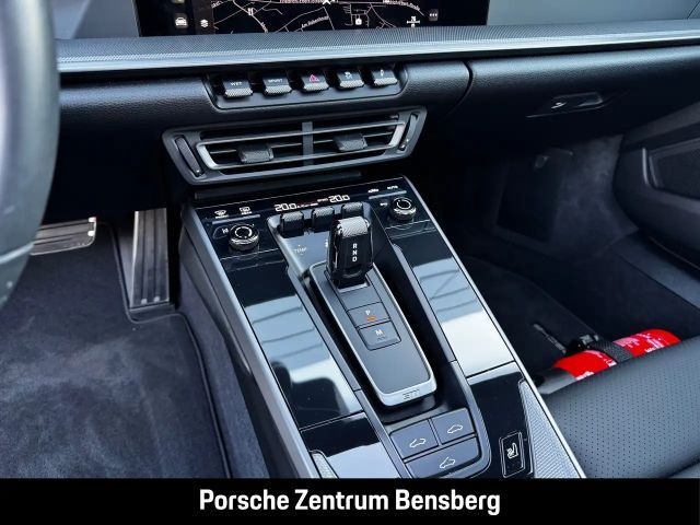 Porsche 911 992 Carrera Coupé