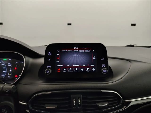 Fiat Tipo climatisation auto / CarPlay