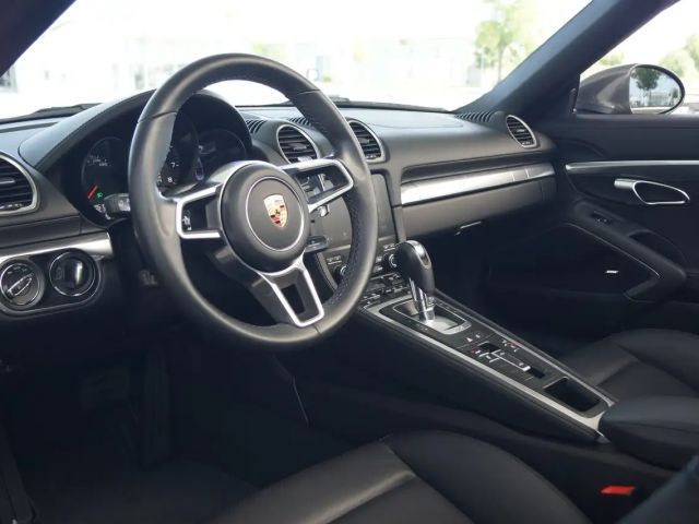 Porsche Boxster 718