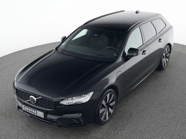 Volvo V90 AWD Dark Plus T6