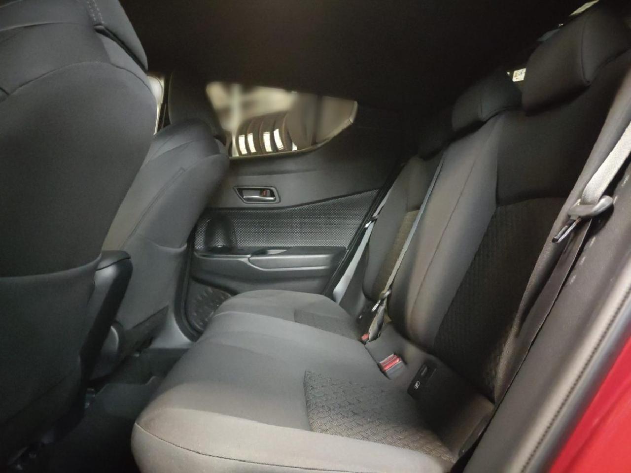 Toyota C-HR 5-deurs Bi-Tone Team D