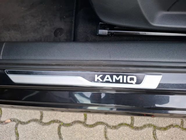 Skoda Kamiq TSI Monte-Carlo LED Navi AID Pano ACC PDC SH 18"