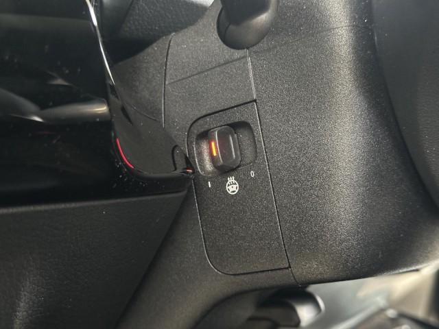 Mercedes-Benz B 200 Progressive Sedan