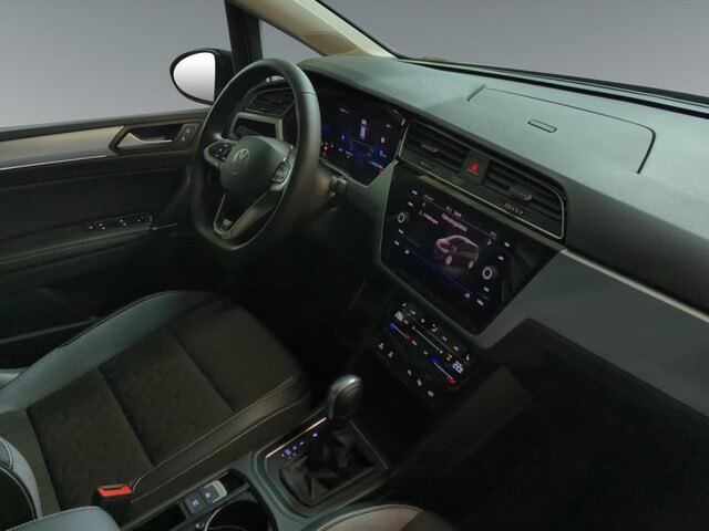 Volkswagen Touran 1.5 TSI DSG