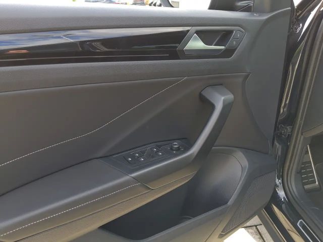 Volkswagen T-Roc 1.5 TSI R-Line