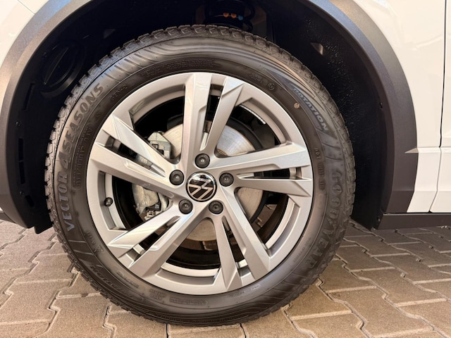 Volkswagen T-Roc DSG IQ.Drive R-Line