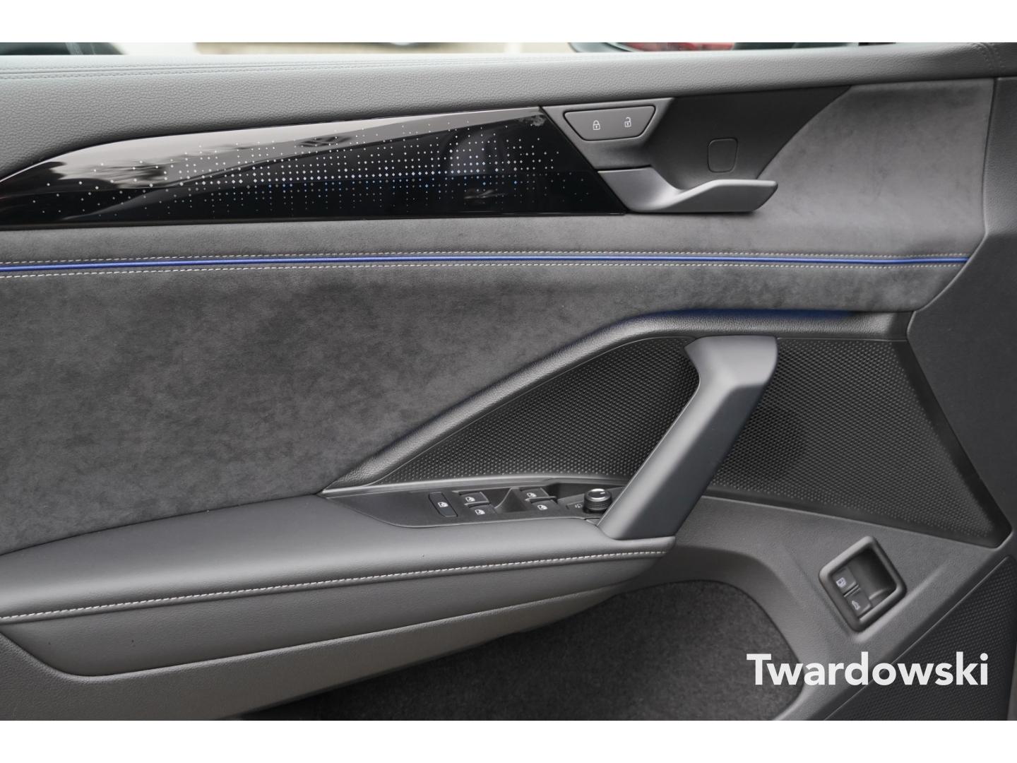 Volkswagen Tayron R-Line eHybrid