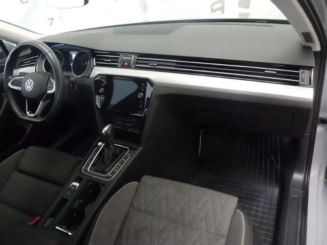 Volkswagen Passat Business DSG Variant