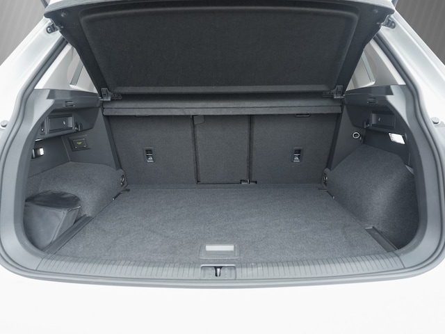 Volkswagen Tiguan 2.0 TSI DSG Sport