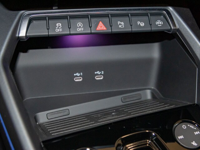 Audi A3 35 TFSI S-Line S-Tronic Sportback