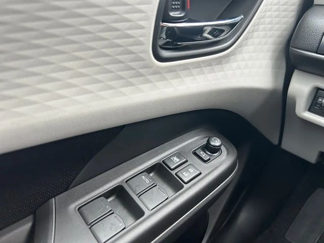 Suzuki Swift Flash Hybrid