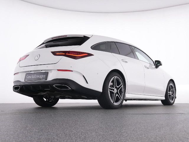 Mercedes-Benz CLA 200 AMG Line Shooting Brake