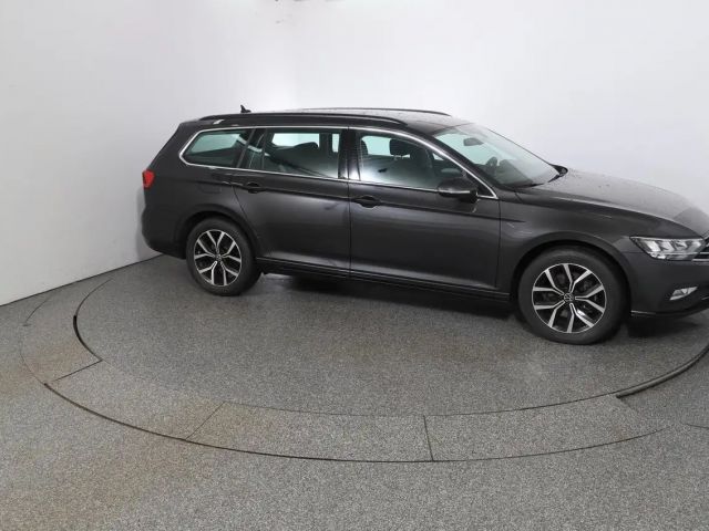 Volkswagen Passat Business Variant