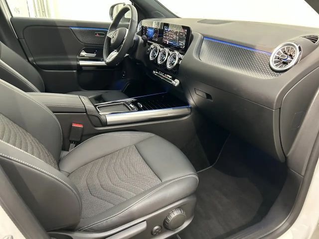 Mercedes-Benz GLA 180 GLA 180 d Progressive