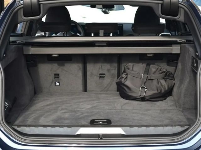 BMW 330 330e M-Sport xDrive