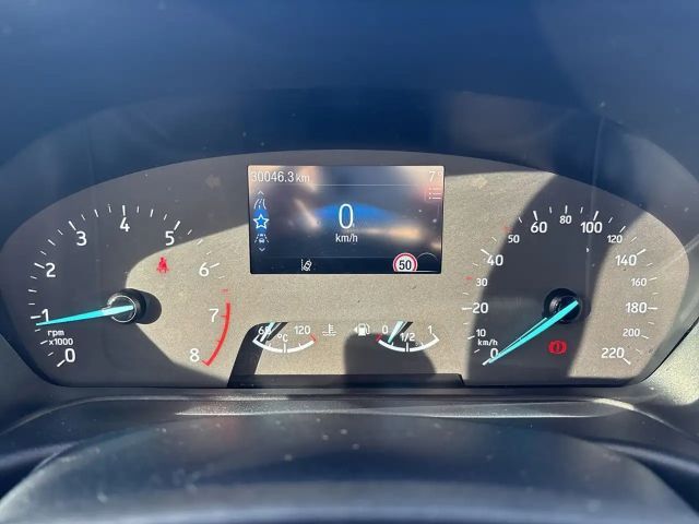 Ford Puma EcoBoost Titanium