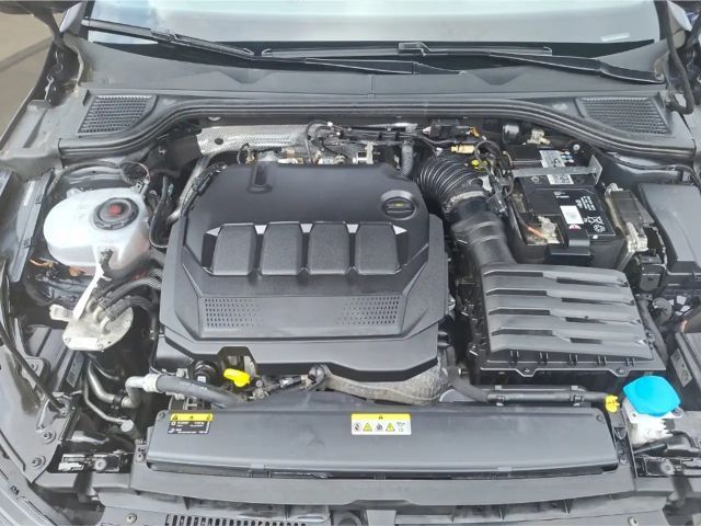 Volkswagen Golf 2.0 TDI DSG Variant