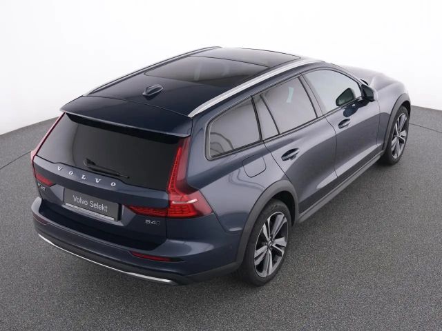 Volvo V60 Cross Country AWD Ultimate