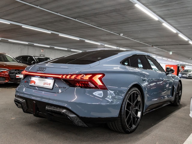 Audi RS e-tron GT Performance Quattro