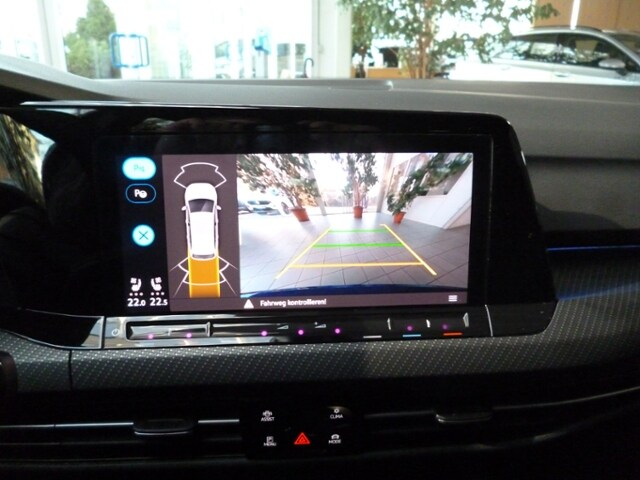 Volkswagen Golf DSG Golf VIII Style Variant