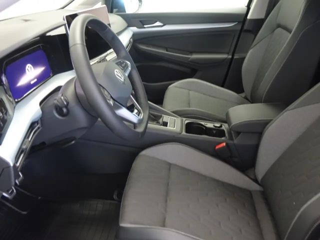 Volkswagen Golf ACT Life