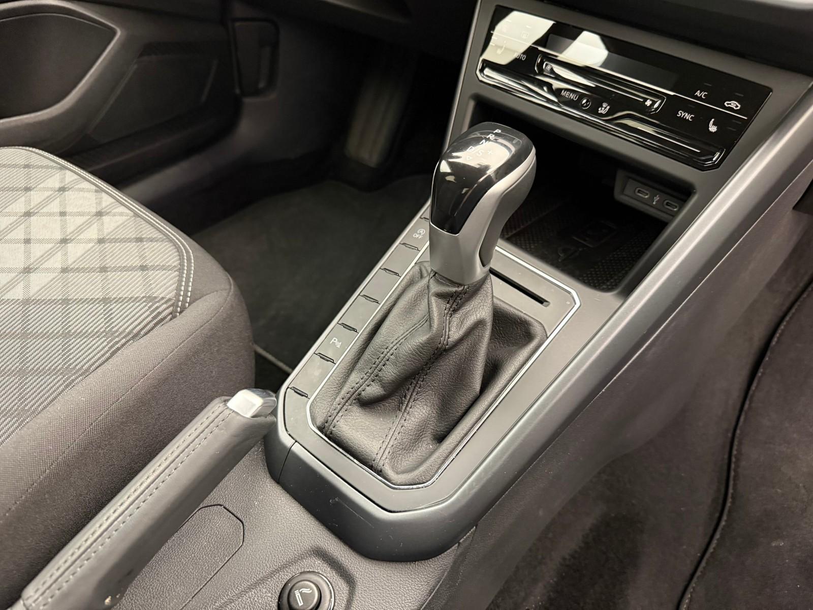 Volkswagen Taigo 1.5 TSI DSG IQ.Drive R-Line