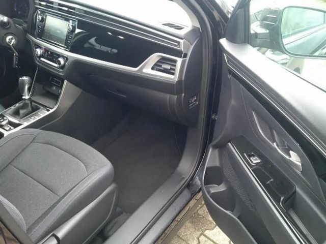 SsangYong Korando Style 1.5T 6 Gang, LED Scheinwerfer, Aluf. 18"