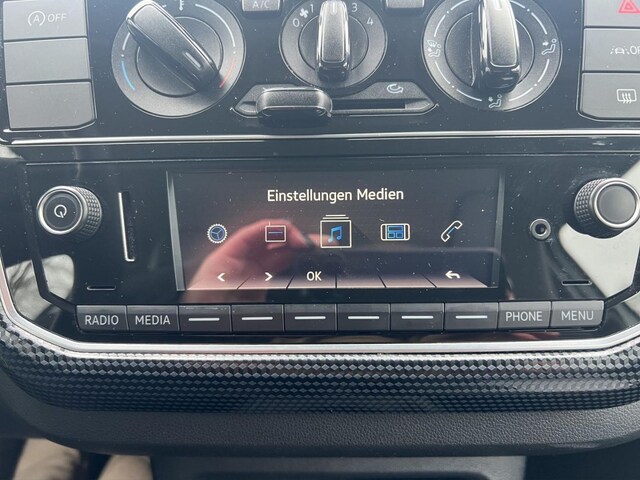 Volkswagen up! Move Move up!