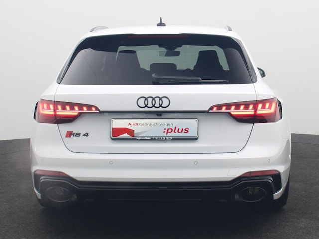 Audi RS4 Avant Quattro