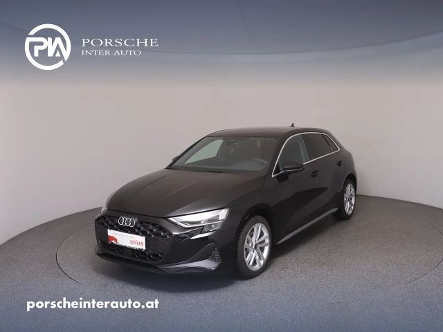 Audi A3 30 TFSI Sedan