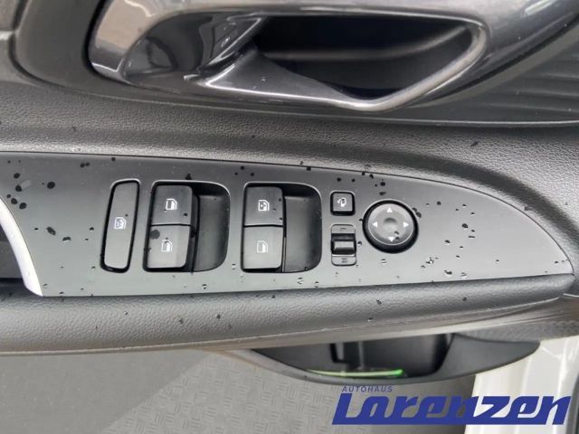 Hyundai i20 Hybrid Prime