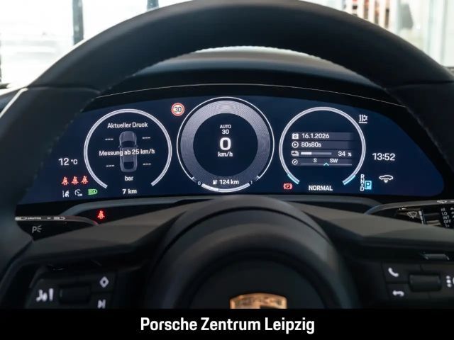 Porsche Taycan 4 Black Edition