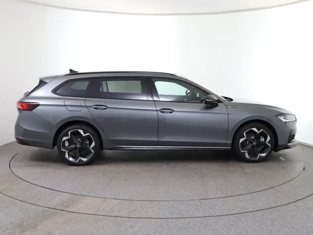 Skoda Superb Sportline iV