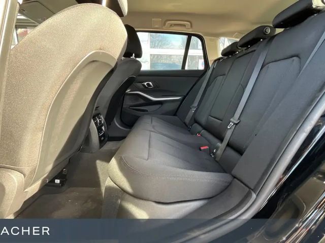 BMW 318 318i Touring