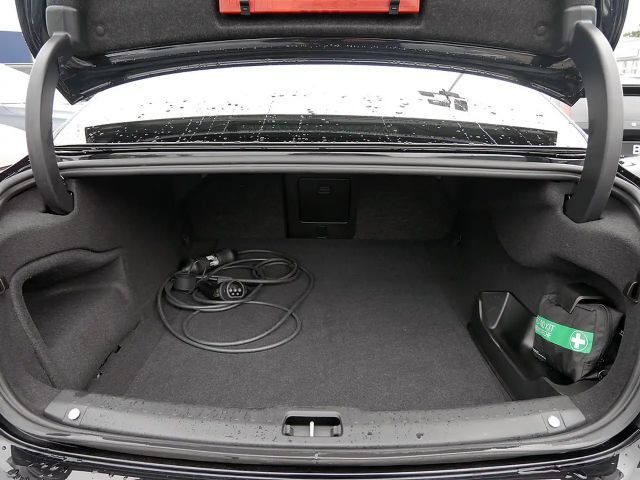 Volvo S90 AWD Dark T8 Ultimate