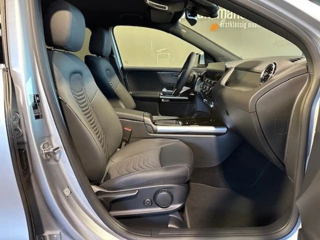 Mercedes-Benz GLA 200 Progressive