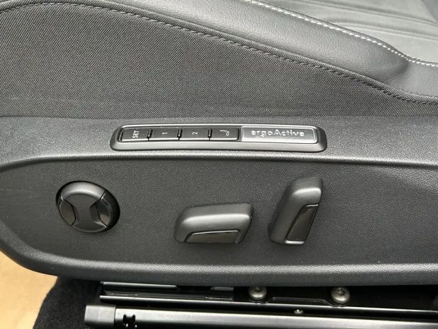 Volkswagen Golf Rabbit 1,5 TSI *FACELIFT *AHK *KAM *ACC *AMB *APP