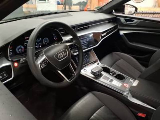 Audi A6 45 TFSI Avant Quattro S-Tronic