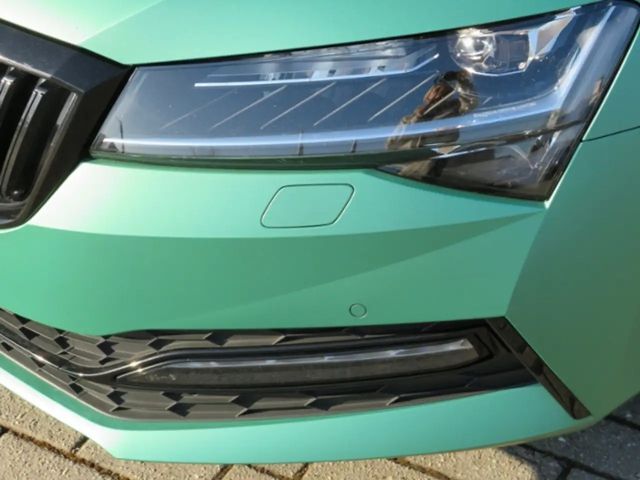 Skoda Superb 2.0 TSI Combi Sportline