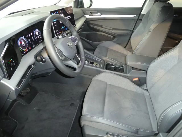 Volkswagen Golf DSG eHybrid