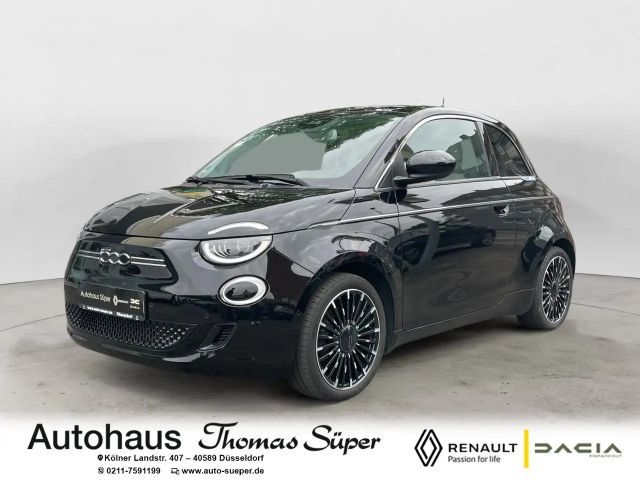 Fiat 500e La Prima