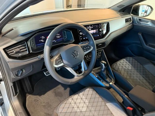 Volkswagen Taigo 1.0 TSI DSG R-Line