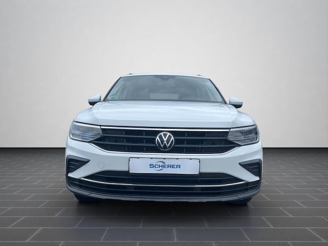 Volkswagen Tiguan Tiguan Active 1,5 TSI 6-Gang | ACC | AirStop-Ganzjahresreifen auf 18" | Ambientebeleuchtung | Anschl