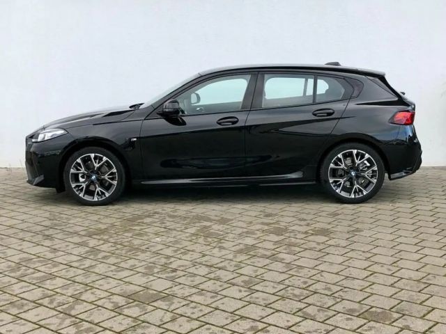 BMW 120 5-deurs M-Sport Sedan