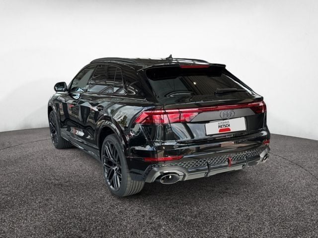 Audi RS Q8 Performance Quattro