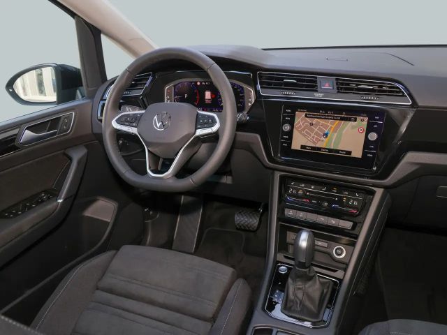 Volkswagen Touran DSG R-Line
