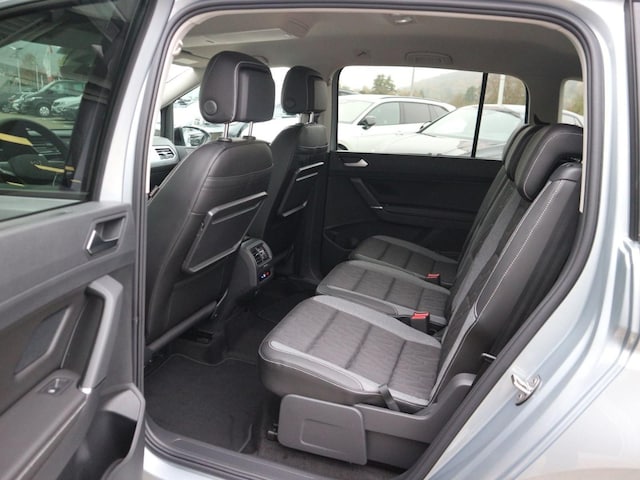 Volkswagen Touran DSG R-Line