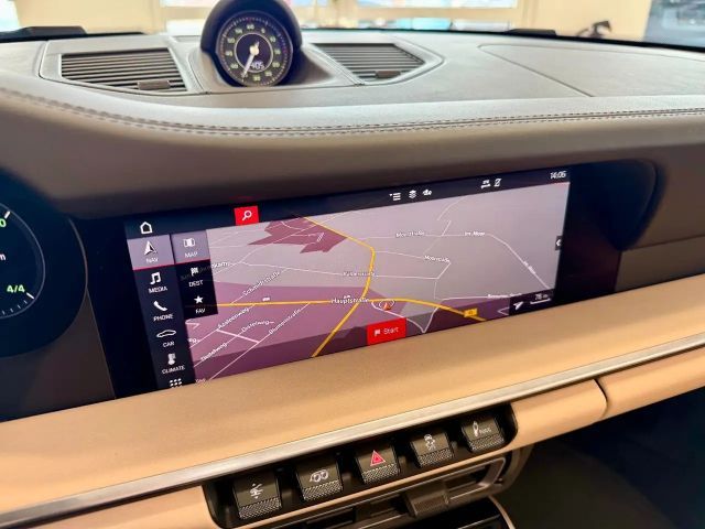 Porsche 992 4S Cabrio Targa