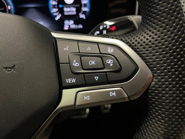 Volkswagen Passat R-Line Style Variant